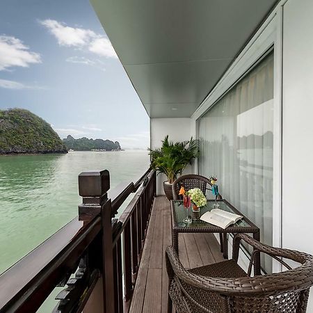 Hotel Margaret Cruises Hạ Long Exterior foto